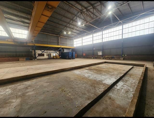 1,250M² FACTORY TO LET IN ROODEKOP